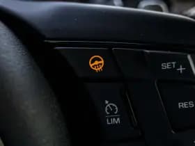 Jaguar F-Type thumbnail 57