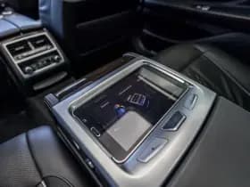 BMW 7-Serie thumbnail 24