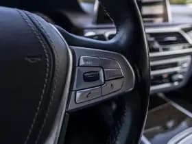 BMW 7-Serie thumbnail 37