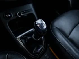 Renault Captur thumbnail 25
