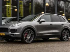 Porsche Cayenne thumbnail 11