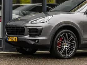 Porsche Cayenne thumbnail 12
