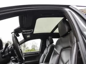 Porsche Cayenne thumbnail 31