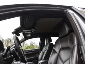 Porsche Cayenne thumbnail 34