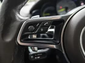 Porsche Cayenne thumbnail 42