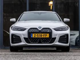 BMW i4 thumbnail 2