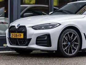 BMW i4 thumbnail 11