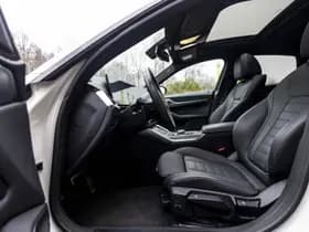 BMW i4 thumbnail 21