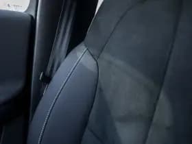 Volvo XC40 thumbnail 25