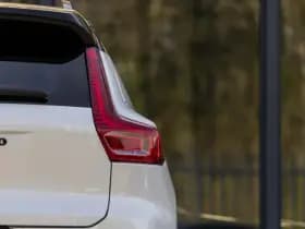 Volvo XC40 thumbnail 8