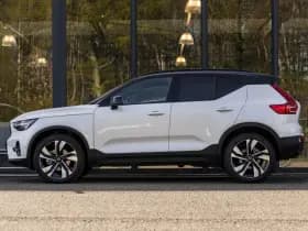 Volvo XC40 thumbnail 9