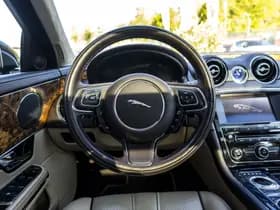 Jaguar XJ thumbnail 21
