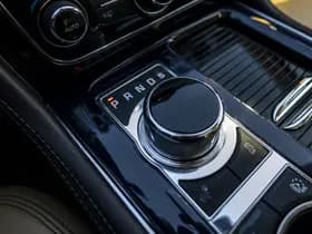 Jaguar XJ thumbnail 30