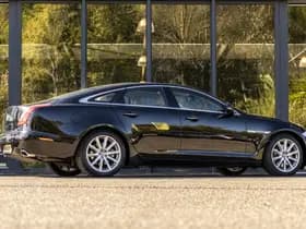 Jaguar XJ thumbnail 5