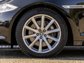 Jaguar XJ thumbnail 9