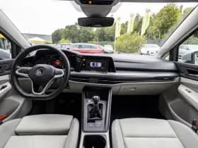Volkswagen Golf thumbnail 18