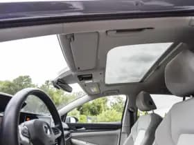 Volkswagen Golf thumbnail 22