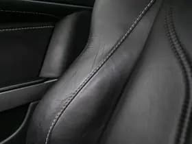 Aston Martin V8 Vantage thumbnail 45