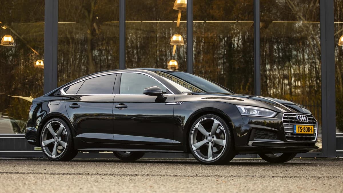 Audi A5 — foto 1
