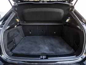 Mercedes-Benz GLA thumbnail 13