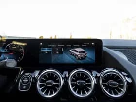 Mercedes-Benz GLA thumbnail 35