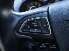 Ford Kuga thumbnail 31