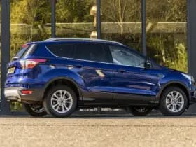Ford Kuga thumbnail 6