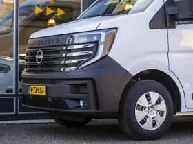 Nissan Interstar thumbnail 11