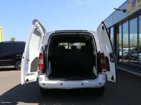 Peugeot E-Partner thumbnail 16