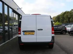 Mercedes-Benz Vito thumbnail 3