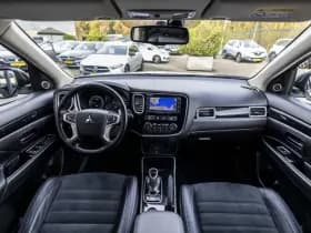 Mitsubishi Outlander thumbnail 17