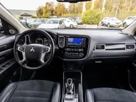 Mitsubishi Outlander thumbnail 18