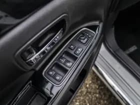 Mitsubishi Outlander thumbnail 23
