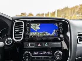 Mitsubishi Outlander thumbnail 33