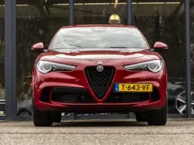 Alfa Romeo Stelvio thumbnail 3