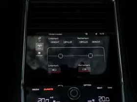 Porsche Panamera thumbnail 26