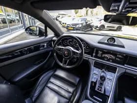 Porsche Panamera thumbnail 33