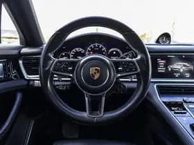 Porsche Panamera thumbnail 34
