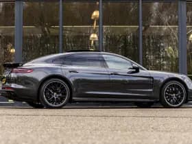 Porsche Panamera thumbnail 5