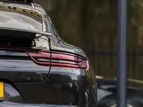 Porsche Panamera thumbnail 7