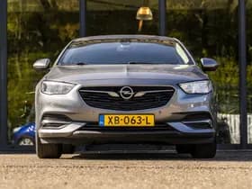 Opel Insignia thumbnail 2