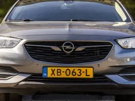 Opel Insignia thumbnail 3