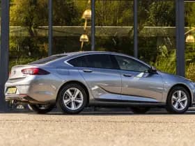 Opel Insignia thumbnail 5