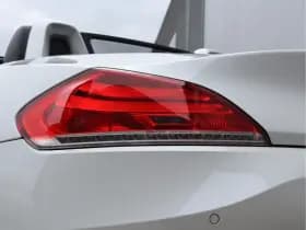 BMW Z4 Roadster sDrive18i | NL-auto | Leder | Navigatie | 18" | Stoelverwarming thumbnail 16