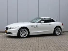 BMW Z4 Roadster sDrive18i | NL-auto | Leder | Navigatie | 18" | Stoelverwarming thumbnail 3