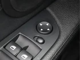 BMW Z4 Roadster sDrive18i | NL-auto | Leder | Navigatie | 18" | Stoelverwarming thumbnail 26