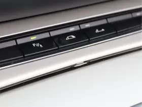 BMW Z4 Roadster sDrive18i | NL-auto | Leder | Navigatie | 18" | Stoelverwarming thumbnail 47