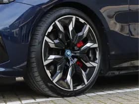 BMW I5 M60 xDrive 84 kWh | Pano | B&W | 94,9% SOH | Head-Up | NAP thumbnail 13