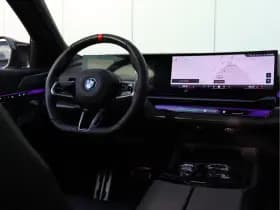 BMW I5 M60 xDrive 84 kWh | Pano | B&W | 94,9% SOH | Head-Up | NAP thumbnail 30
