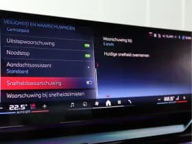 BMW I5 M60 xDrive 84 kWh | Pano | B&W | 94,9% SOH | Head-Up | NAP thumbnail 72